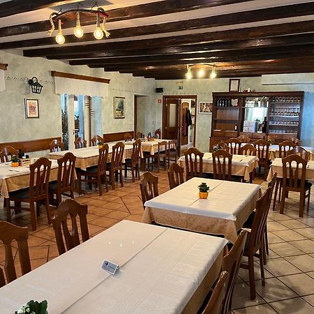 Razman Wine Rooms Gracisce Екстер'єр фото